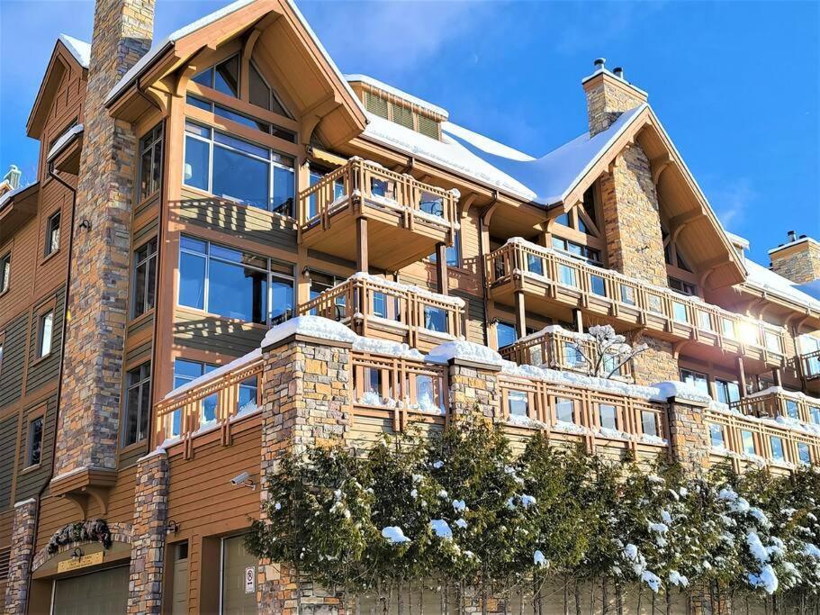 Апартаменты Tremblant Prestige - Altitude 170-5 Мон-Трамблан Экстерьер фото